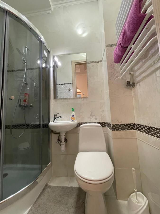 3 Rooms Apartments In The City Centr 리비프 외부 사진